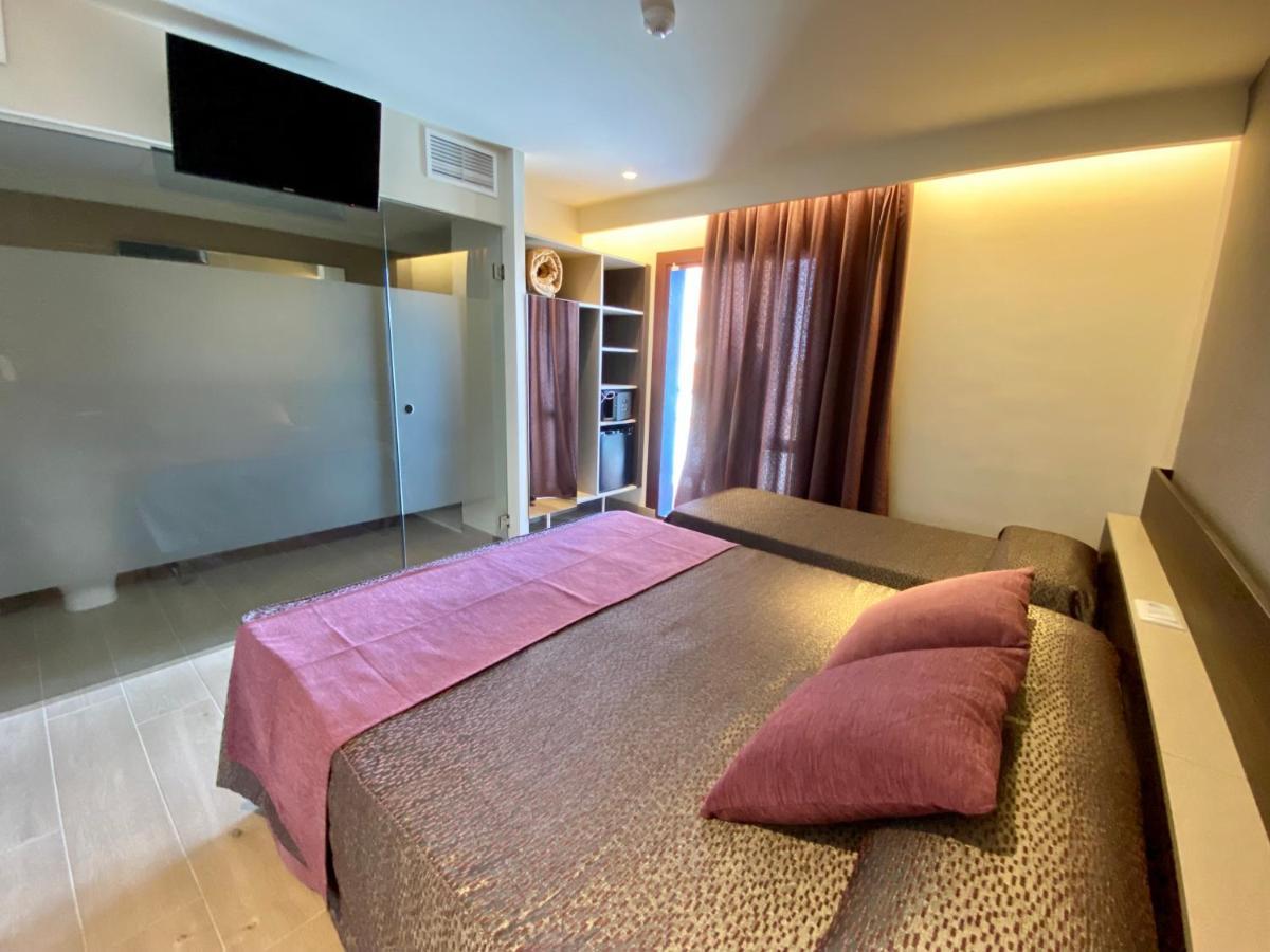 Hotel Papi Blau 말그라트데마르 객실 사진